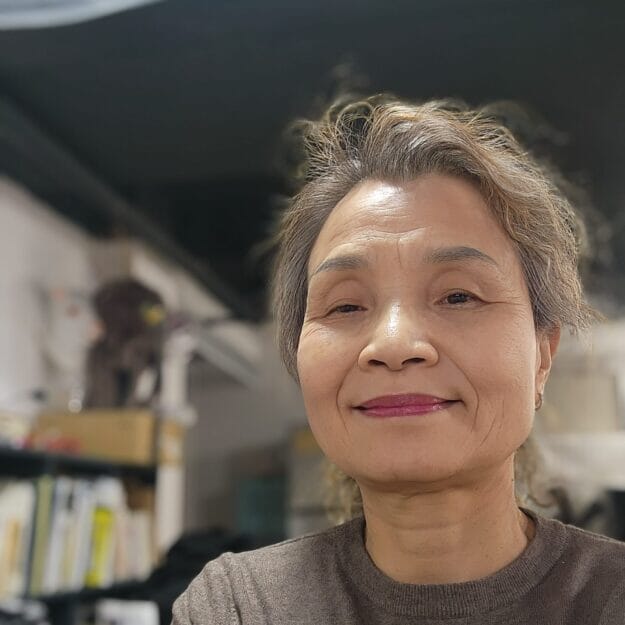 Hong Lee Hyunsook